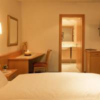 Double Room with Bath or Shower