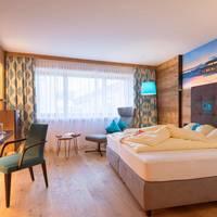 Deluxe Double Room with Shower