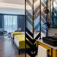 Deluxe Double Room with Side Sea View