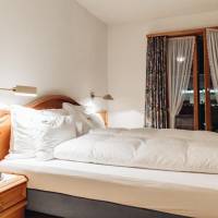 Double Room for Single Use