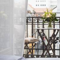 Classic Double Room with Shower and Balcony