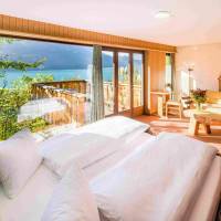 Suite with Hot Tub