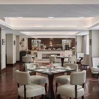 Executive Partial Pyramid View, Executive lounge access, Guest room, 2 Twin/Single Beds