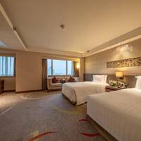 2 Twin Premium City View Lounge Access