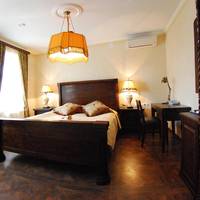 Deluxe Junior Suite