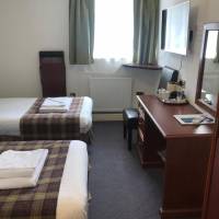 Twin Room - Bunk House Annex