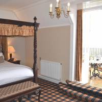 King Room with Balcony