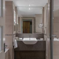 One-Bedroom King Suite