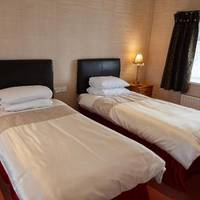 Room #17786128