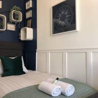 Single Room with Private External Bathroom