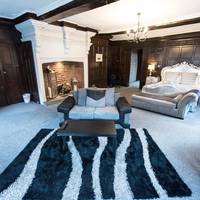 Luxury Room