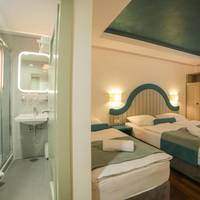 Quadruple Room with Balcony