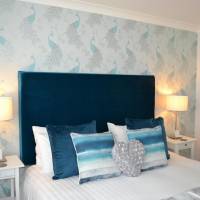 Superior King Room - Peacock