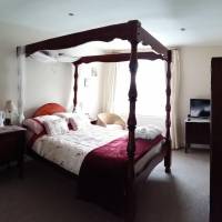 Double Room with Four Poster Bed