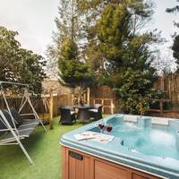 Deluxe Suite with Spa Bath