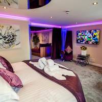 King Suite with Spa Bath