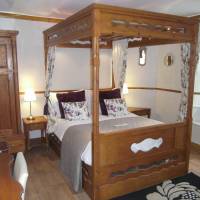 Deluxe Double Room with Spa Bath 