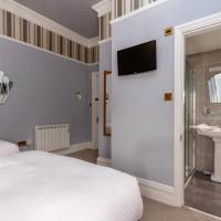 Triple Room with Shower