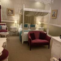 Junior Suite with Spa Bath