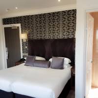Standard King or Twin Room
