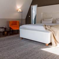 Marianne Suite