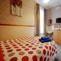 Double Room with Shared Bathroom Facilities