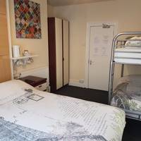 Family Room (2 Adults + 2 Children)