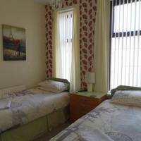 Twin Room with Shower