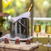 Grand Honeymoon Suite