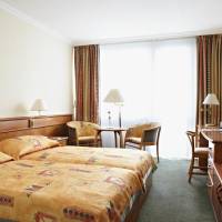 Standard Twin Room with Balcony