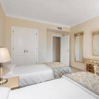 Room #1740923