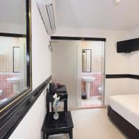 Standard Single room with Skylight (No Windows)