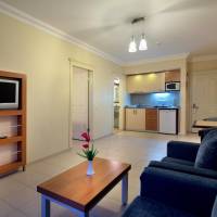 Suite with Garden View