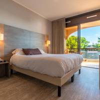 Seaside Twin Room with terrace