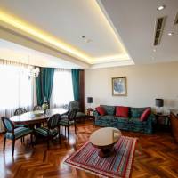 King Suite