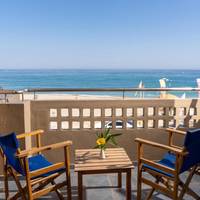 Family Room with Sea View