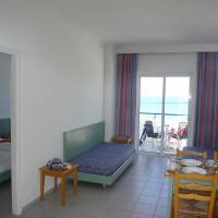Advanced Apartment with Sea View (2-4 Guests)
