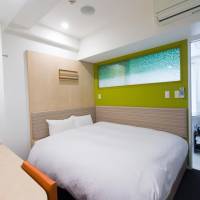 Queen Room - Non-Smoking