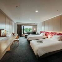 Premium Twin Room - Non-Smoking