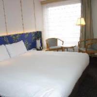 Room #153796439