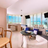 Premier One-Bedroom Suite Ocean Front