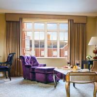 One-Bedroom King Suite