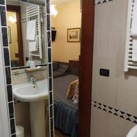 Queen Double Room Economy