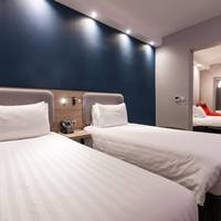 Twin Suite with Sofa Bed