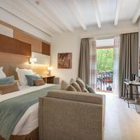 Suite with City View