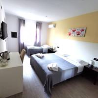 Triple Room with Garden View