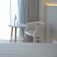Inland View Room