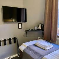 Small Single Room