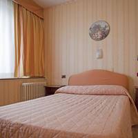 Двухместный с 1 кроватью или 2 отдельными кроватями
