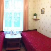 Twin Room with Shared Bathroom